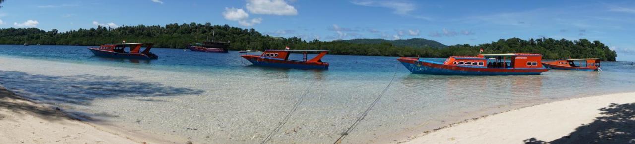 Blue Bay Divers Likupang Bangka Eksteriør bilde