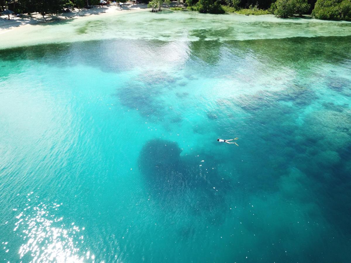 Blue Bay Divers Likupang Bangka Eksteriør bilde