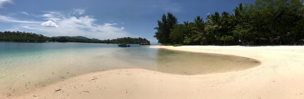 Blue Bay Divers Likupang Bangka Eksteriør bilde